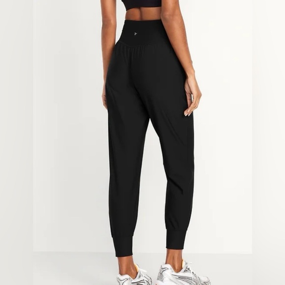 Women’s - Old Navy - Active Black Powersoft Leggings/Joggers - Size XL - Picture 2 of 13